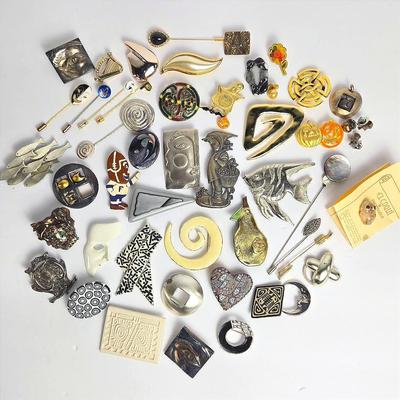 Costume Jewelry Brooches