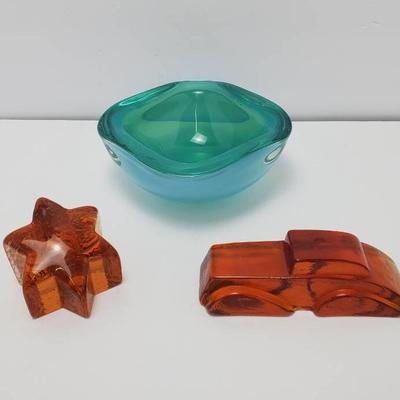 Murano Style Glass Bowl 5.75x2.5” Plus Car & Star Paperweights
