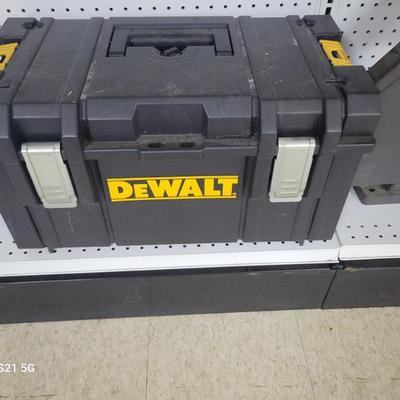 Sale Photo Thumbnail #148