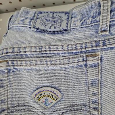 Sale Photo Thumbnail #153