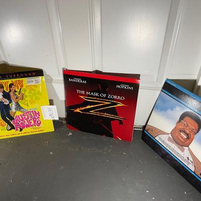 Three Laser Discs Including Austin Powers