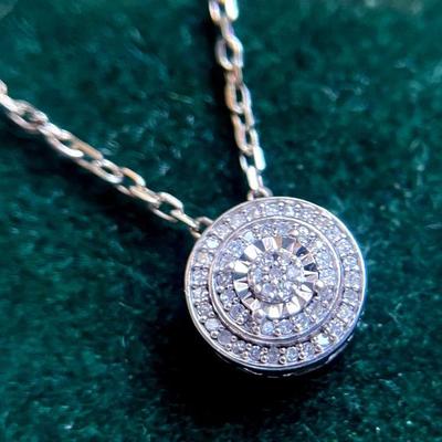 925 Sterling Silver Necklace With Round Pendant