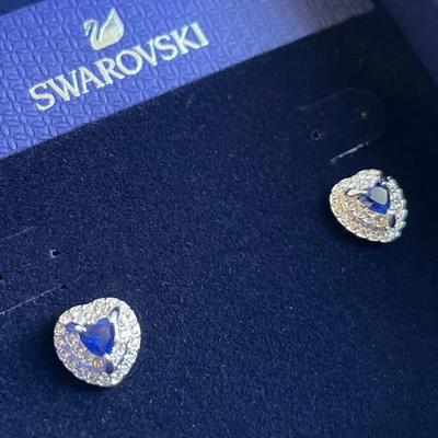 New Swarovski Heart Shaped Earrings