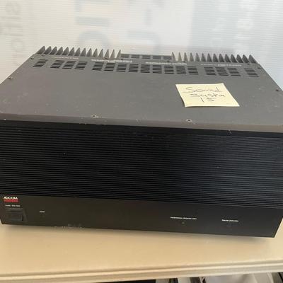 Adcom GFA-565 Power Amplifier