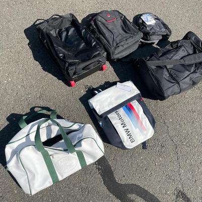 Lot Of 6 Bags