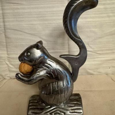 Metal Squirrel Nutcracker