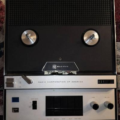 RCA Tape Recorder Model YLH28W