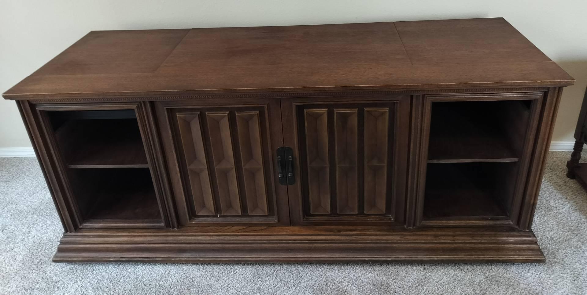 Converted Record New Vista Victrola Stereo Cabinet TV Stand/Console