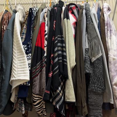 Chilly Weather Jackets And Sweatshirts Sized 14-2x