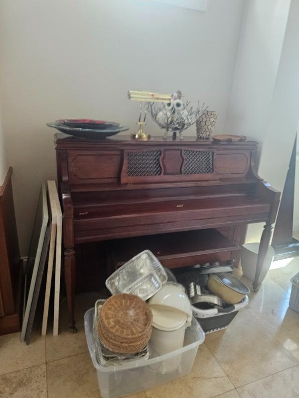 Estate sale photo