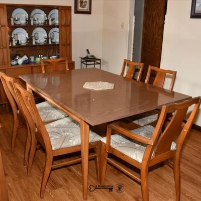 250 dining room furniture