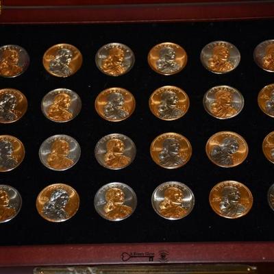 Sale Photo Thumbnail #101: 100 coins and stamps