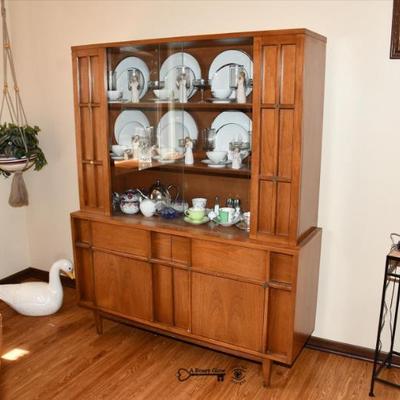 252 dining room furniture