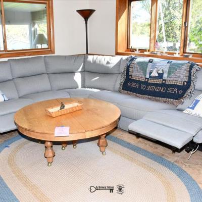 282 family room