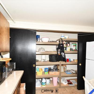 568 laundry room