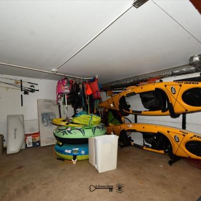422 garage 2