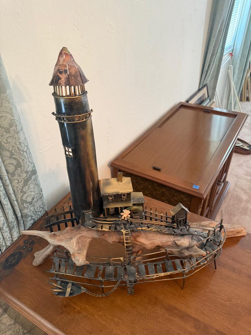 Driftwood Table Too Decor