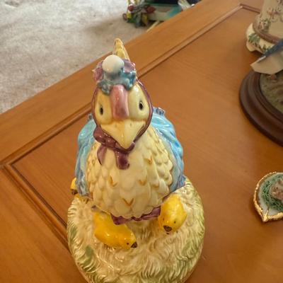 Vintage Musical Figurine