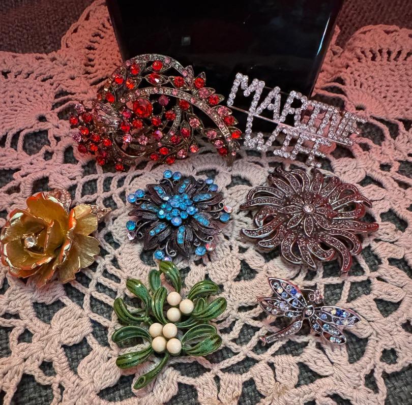 Unmarked Brooches Including Vintage 