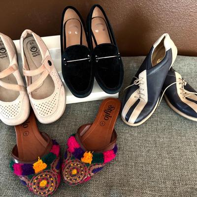 Women’s Size 6-61/2 Shoes 