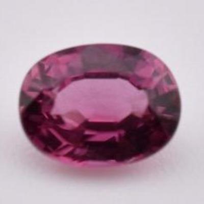0.9 Carat Natural Unheated Oval Malaya Garnet - VVS