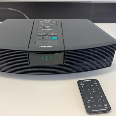 Bose Wave Motion Radio (with Remote)