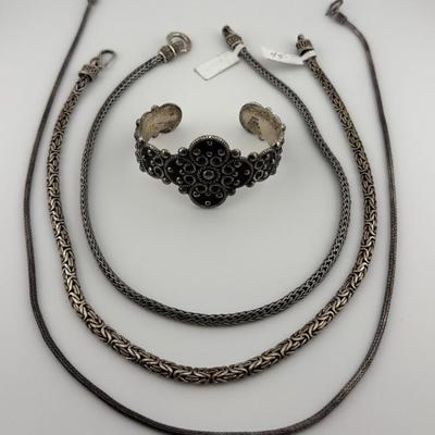 Assortment of Sterling Silver Necklaces & Bracelet