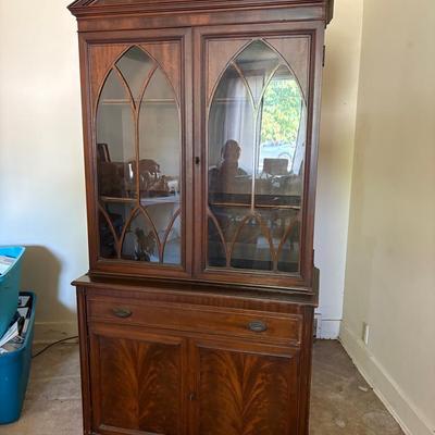 Vintage Inlaid Mahogany China Cabinet w/Glass Doors