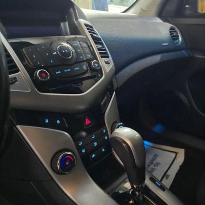Sale Photo Thumbnail #220: Chevy Cruze 2014