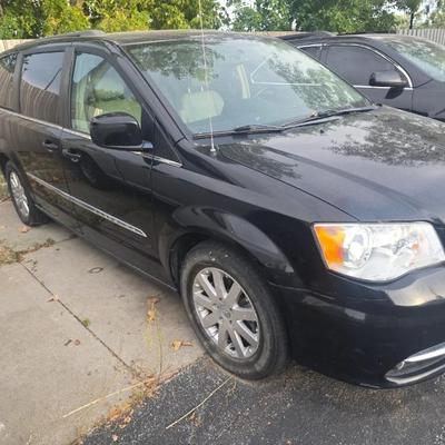 Sale Photo Thumbnail #188: Chrysler Town and Country  2015