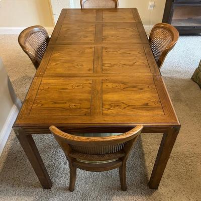 Henredon “Artefacts” Mid Century Campaign Style Dinning Table W/ 4 Chairs