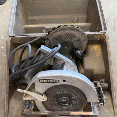 Craftsman Circular Saw With Case