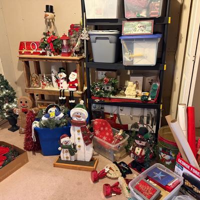 Mystery Lot Of Christmas Decorations 