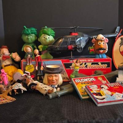 Vintage Toys & Collectibles (feat. Advertising) (LR)