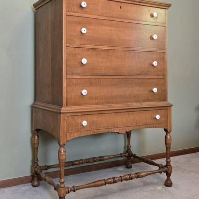 Chest of Drawers (BR2)