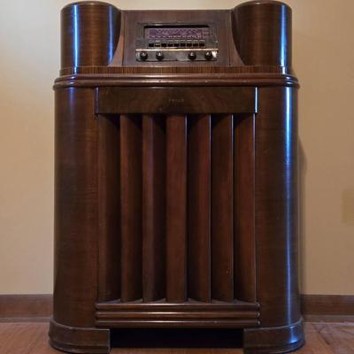 Vintage Philco Radio (BR1)