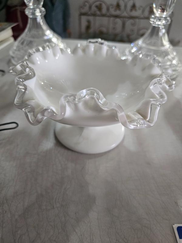 Fenton Candg Dish