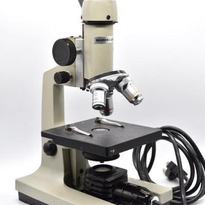 Microscope