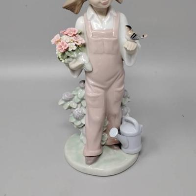 Lladro "Spring Girl" Figurine 