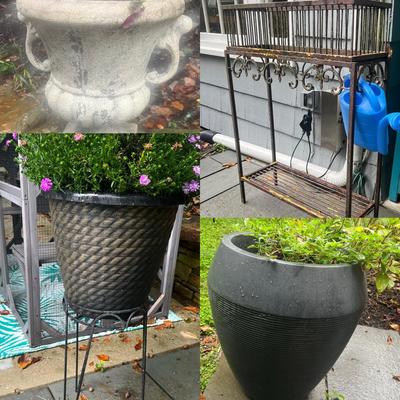 3 Large Pots With Plant Stand