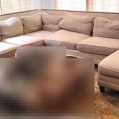 Bassett Furniture Sectional With Chaise 