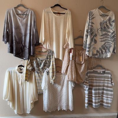 Lot Of 8 CLASSY & SASSY TOPS / BLOUSES WOMENS 3X