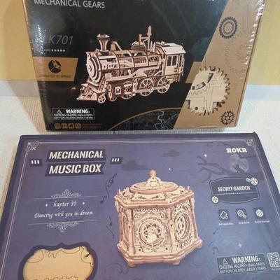 Two Wooden Gear  Model Kits