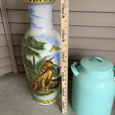 Cheetah Vase And A Jug
