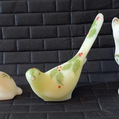 Fenton Animals (Set Of 3) Deer - (Uranium Christmas Bird) - Cat 