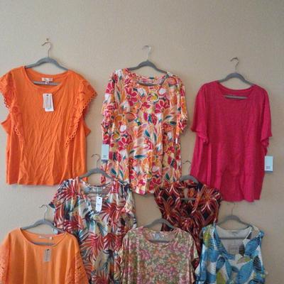 7 Beautiful Women's Blouses 