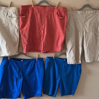 Women’s 24W/3x Shorts