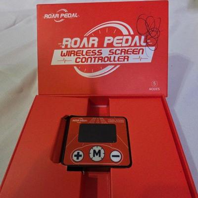 Roar Pedal Wireless Screen Controller