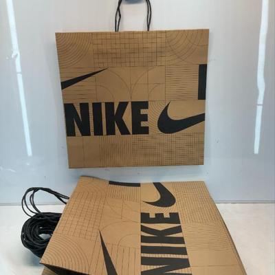 Sale Photo Thumbnail #676