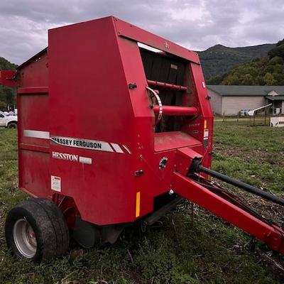 Massey Ferguson Baler 